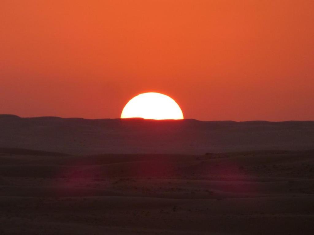 Отель Sama Al Areesh Desert Camp Al Qabil Экстерьер фото